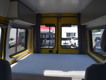 Peugeot Boxer 270 CS TDdi 2.5